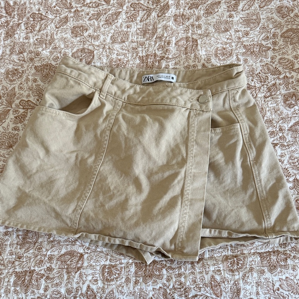 Zara Khaki Skort